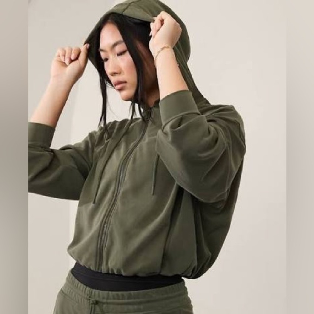NWT Athleta Seasoft Bubble Hem Full Zip Jacket Green (Size SP)
